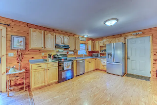 $509,000 | 757 Maple Street, Bethlehem, NH 03574