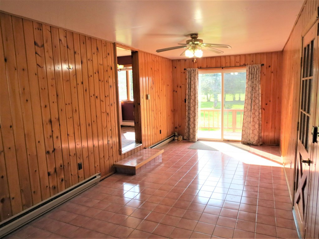 91 Champlain Street Rouses Point, NY 12979 - Photo 17 of 35 Gallery Image 17