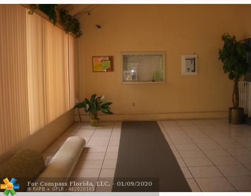 636 Northwest 13th Street, Unit 33 Boca Raton, FL 33486 - Photo 12 of 16 Exterior Front