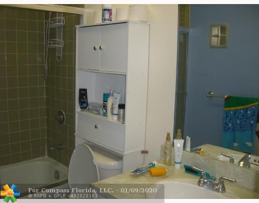 636 Northwest 13th Street, Unit 33 Boca Raton, FL 33486 - Photo 6 of 16 Exterior Front