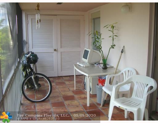636 Northwest 13th Street, Unit 33 Boca Raton, FL 33486 - Photo 8 of 16 Exterior Front