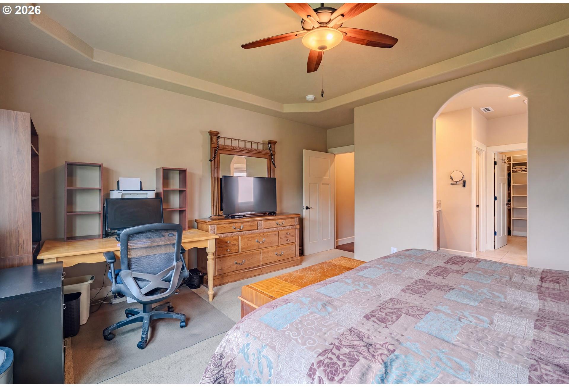 1822 South Dusky Drive Ridgefield, WA 98642 - Photo 17 of 41 Primary Bedroom