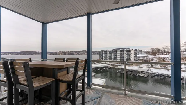 $477,500 | 151 Monarch Cove Court, Unit 4A, Lake Ozark, MO 65049