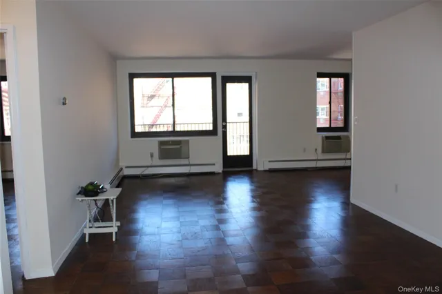 $235,000 | 100 East Hartsdale Avenue, Unit 6HW, Hartsdale, NY 10530