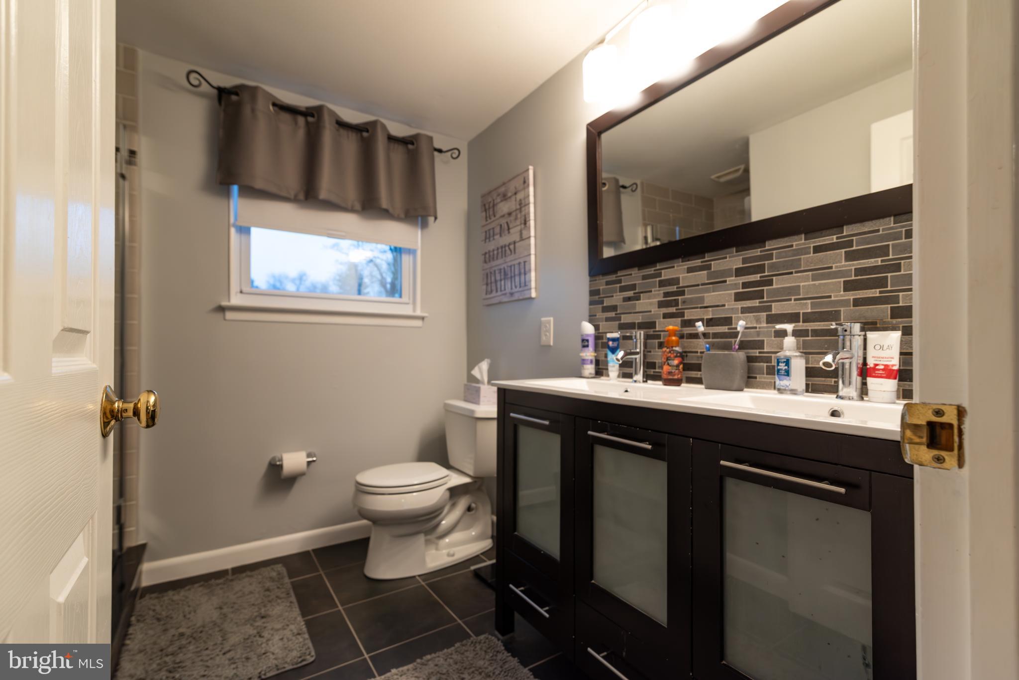 253 Kent Road Warminster, PA 18974 - Photo 23 of 43