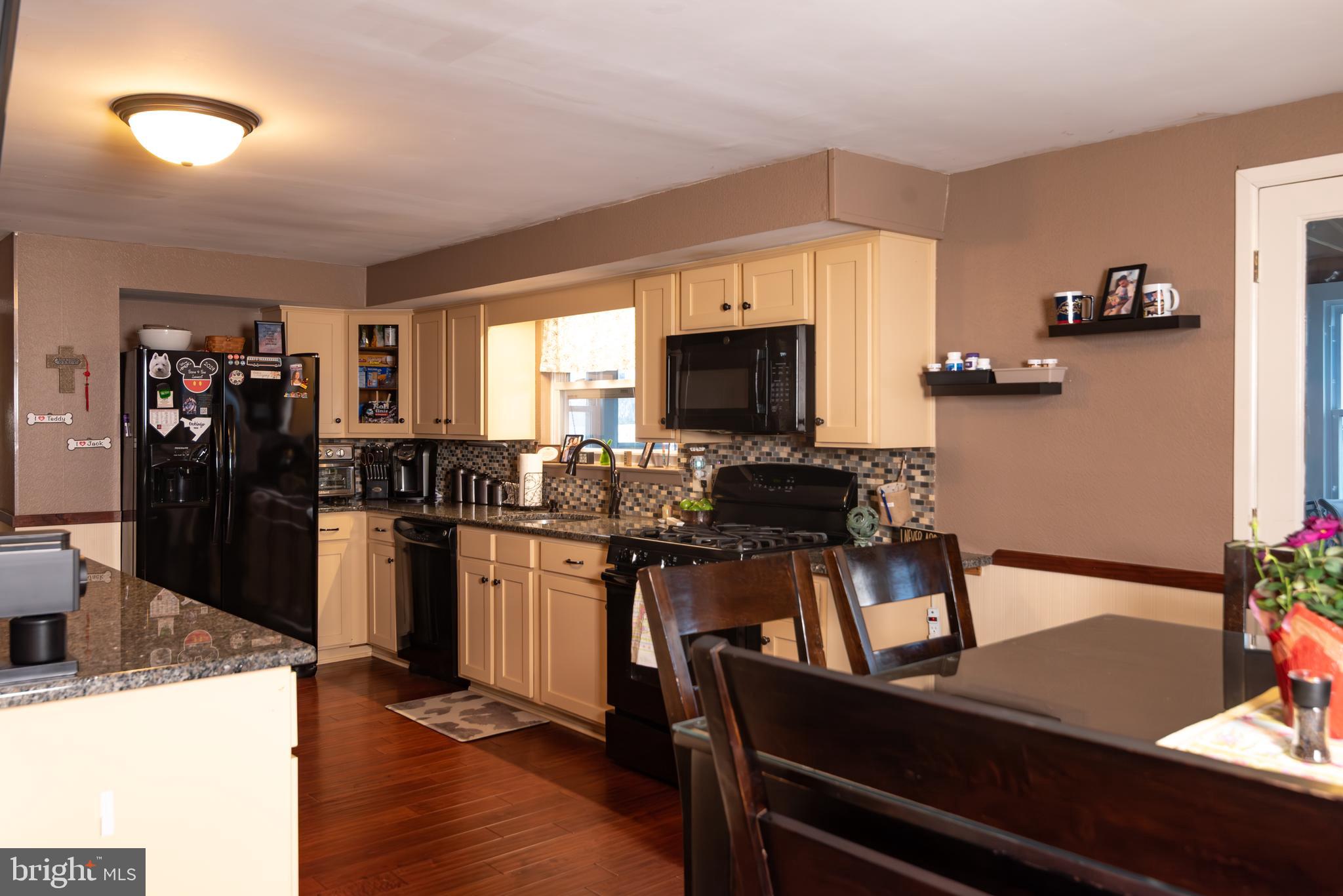 253 Kent Road Warminster, PA 18974 - Photo 6 of 43