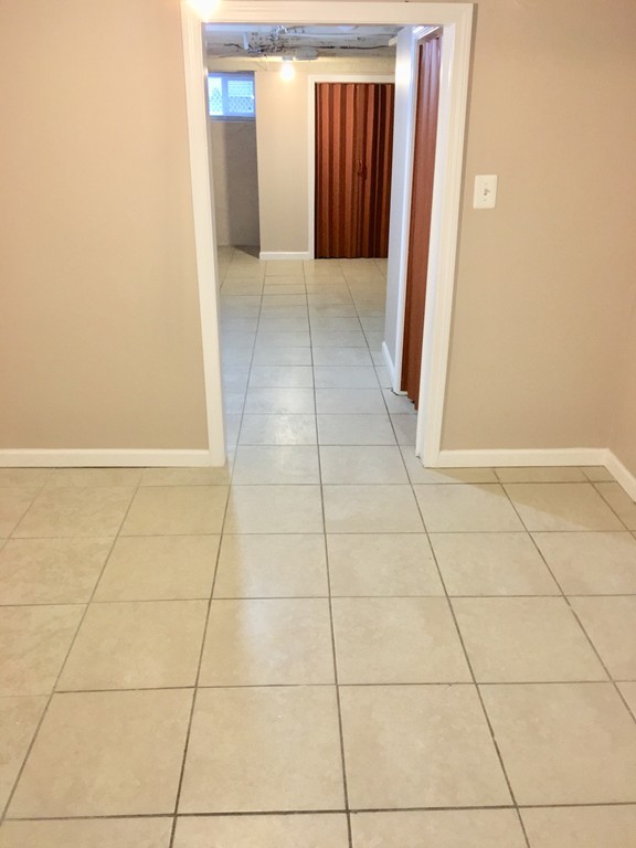 23 Sullivan Street Springfield, MA 01104 - Photo 16 of 23