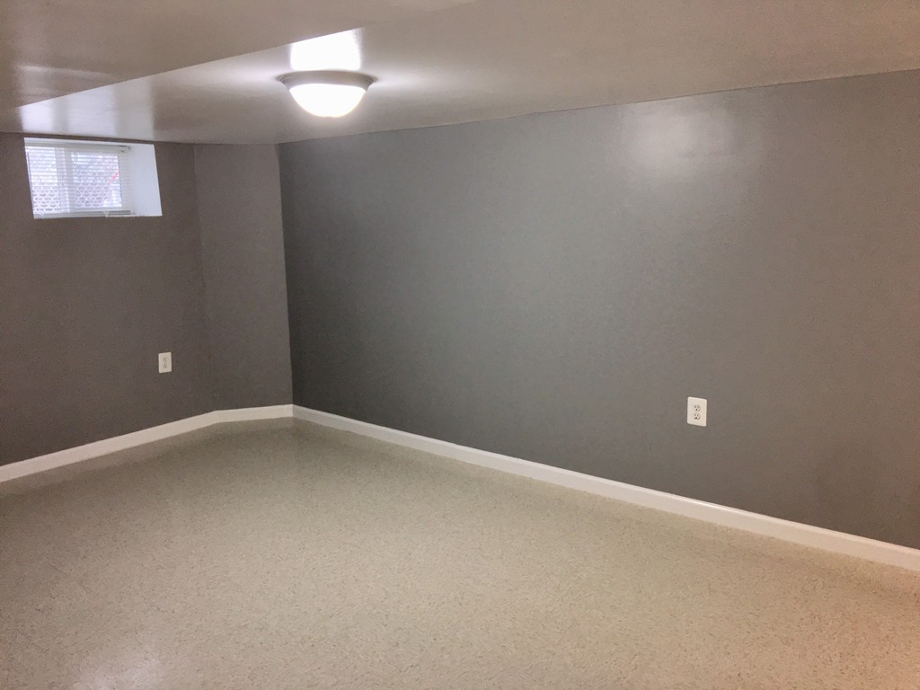 23 Sullivan Street Springfield, MA 01104 - Photo 18 of 23