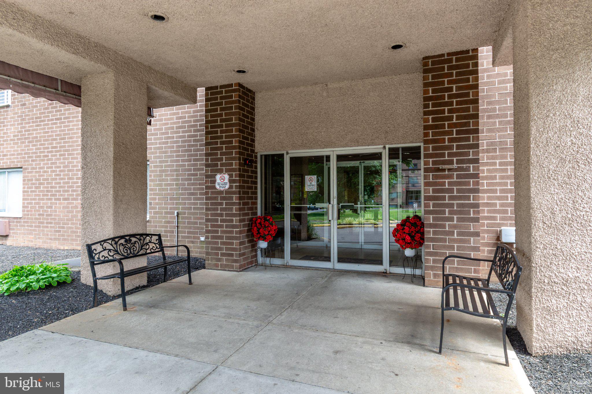 860 Lower Ferry Road, Unit 3B Ewing, NJ 08628 - Photo 4 of 38 Gallery Image 4