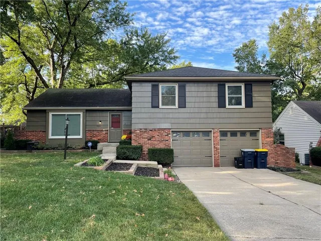 $284,900 | 10530 Askew Avenue, Kansas City, MO 64137
