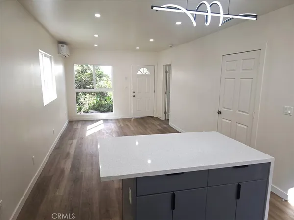 $2,500 | 3028 West 12th Street, Los Angeles, CA 90006