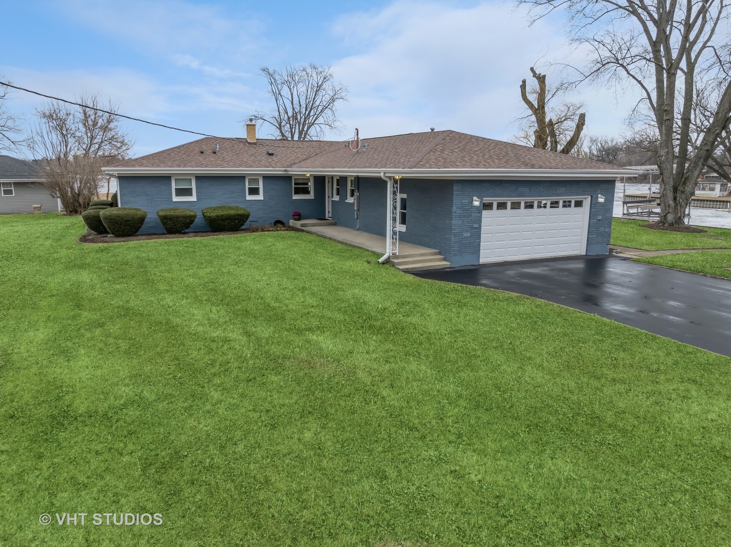 37023 North Stanton Point Road Ingleside, IL 60041 - Photo 14 of 31
