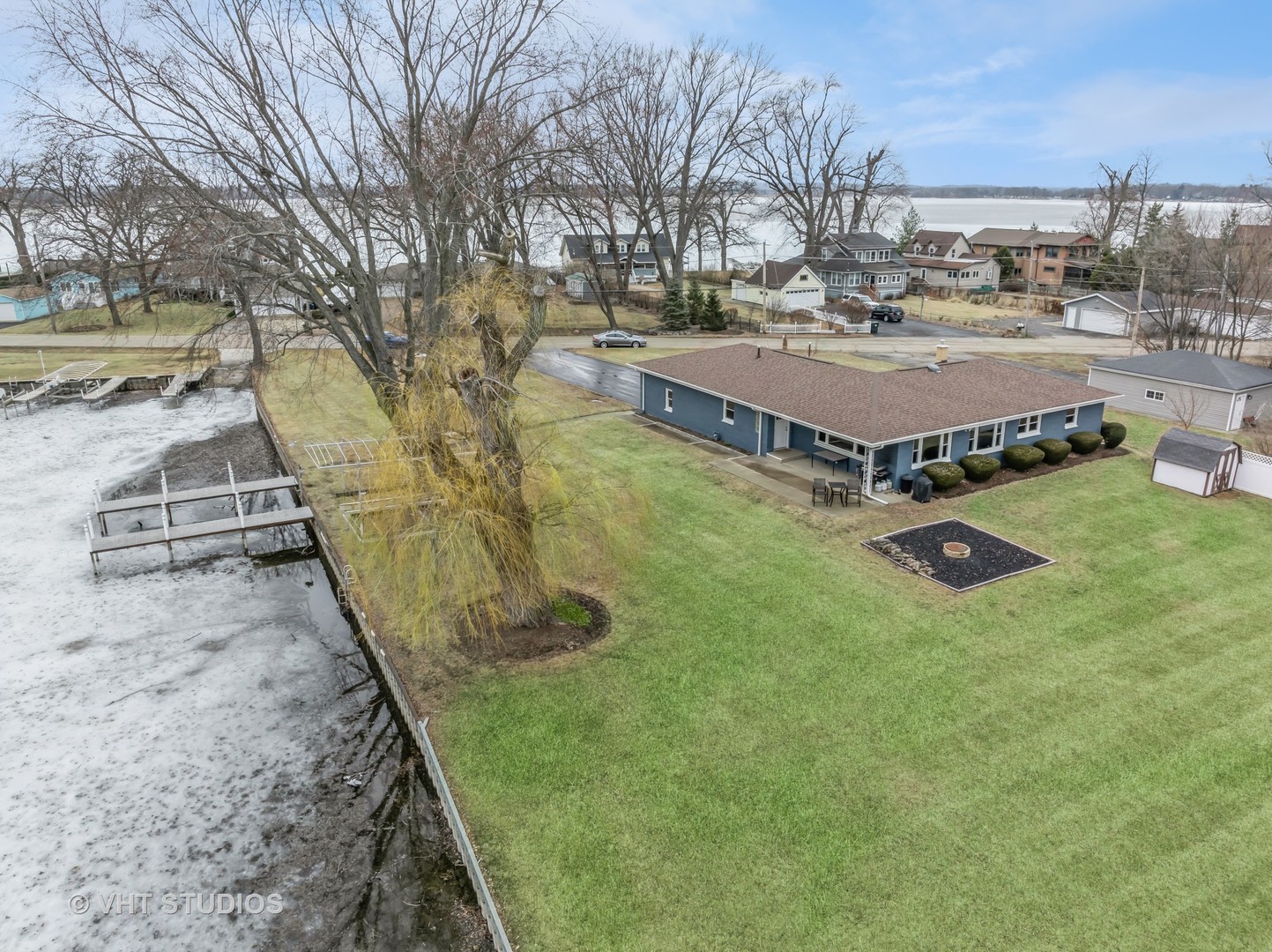 37023 North Stanton Point Road Ingleside, IL 60041 - Photo 16 of 31