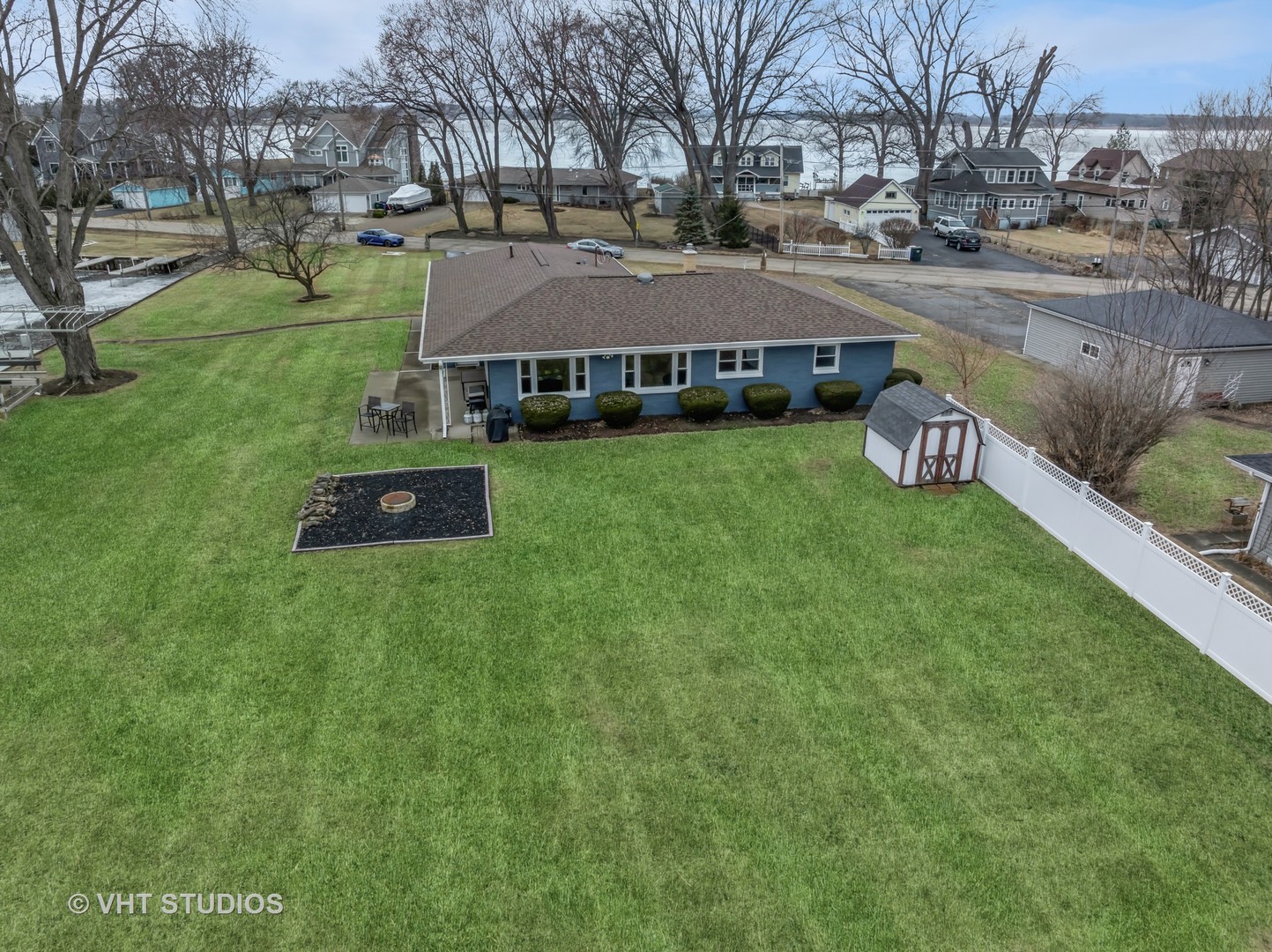 37023 North Stanton Point Road Ingleside, IL 60041 - Photo 18 of 31
