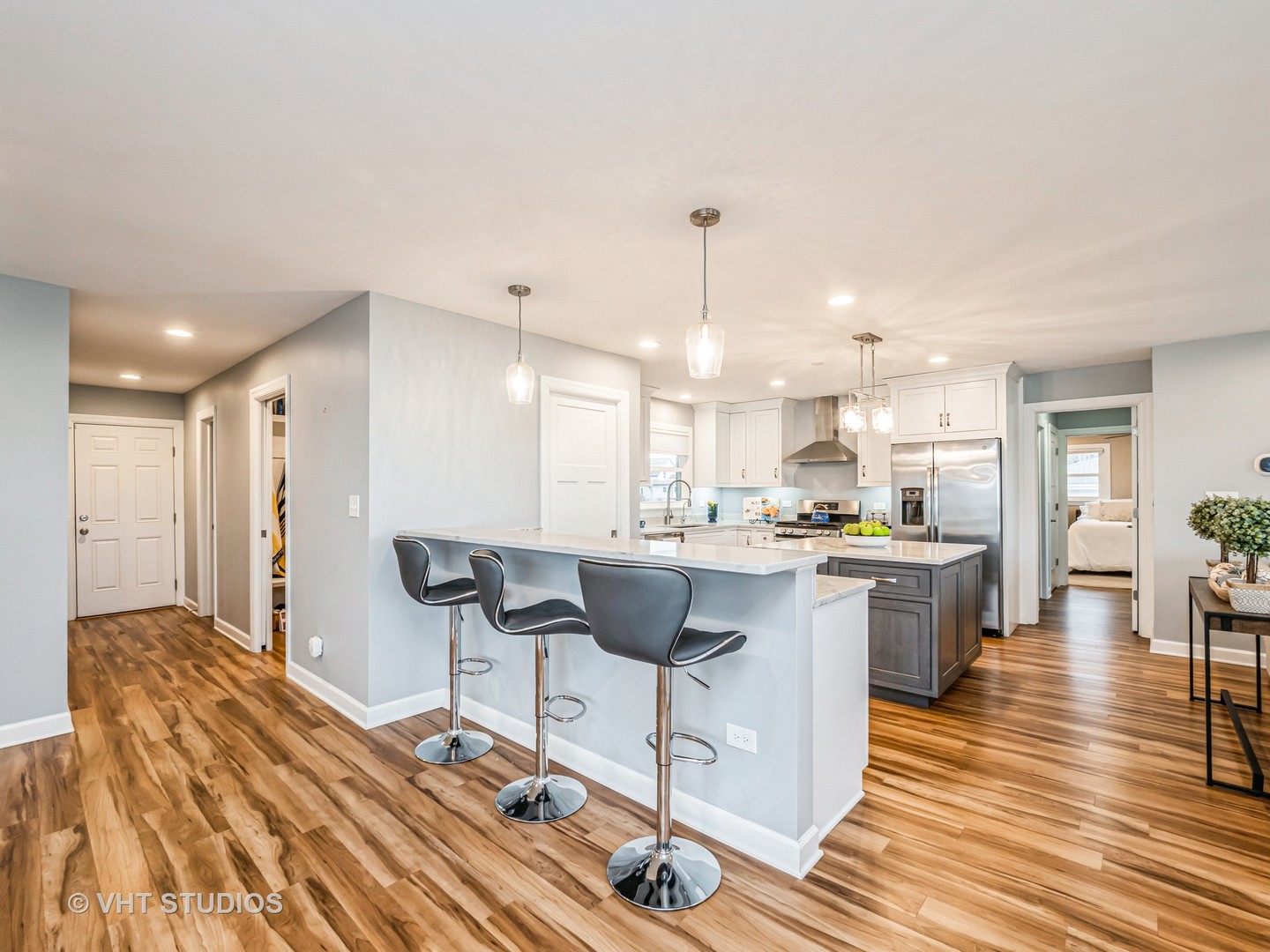 37023 North Stanton Point Road Ingleside, IL 60041 - Photo 2 of 31