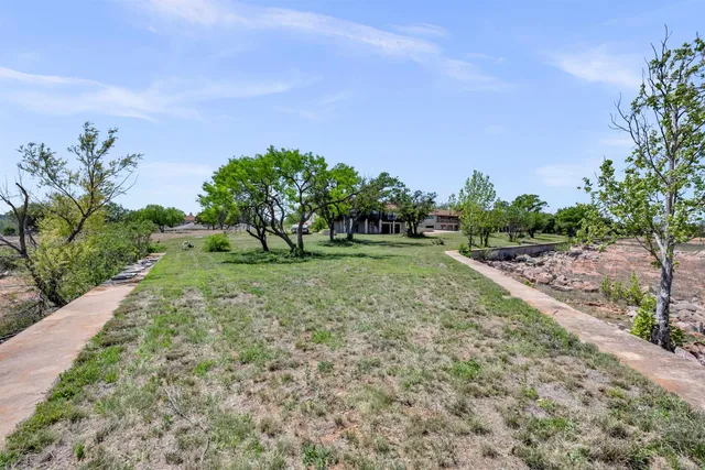 $989,000 | 105 Senisa Court, Buchanan Dam, TX 78609