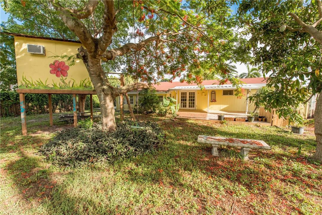 929 West Camino Real Boca Raton, FL 33486 - Photo 10 of 11 Photo 10
