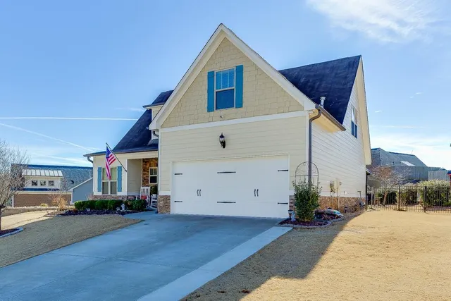 $409,900 | 111 Gunier Circle, Dawsonville, GA 30534