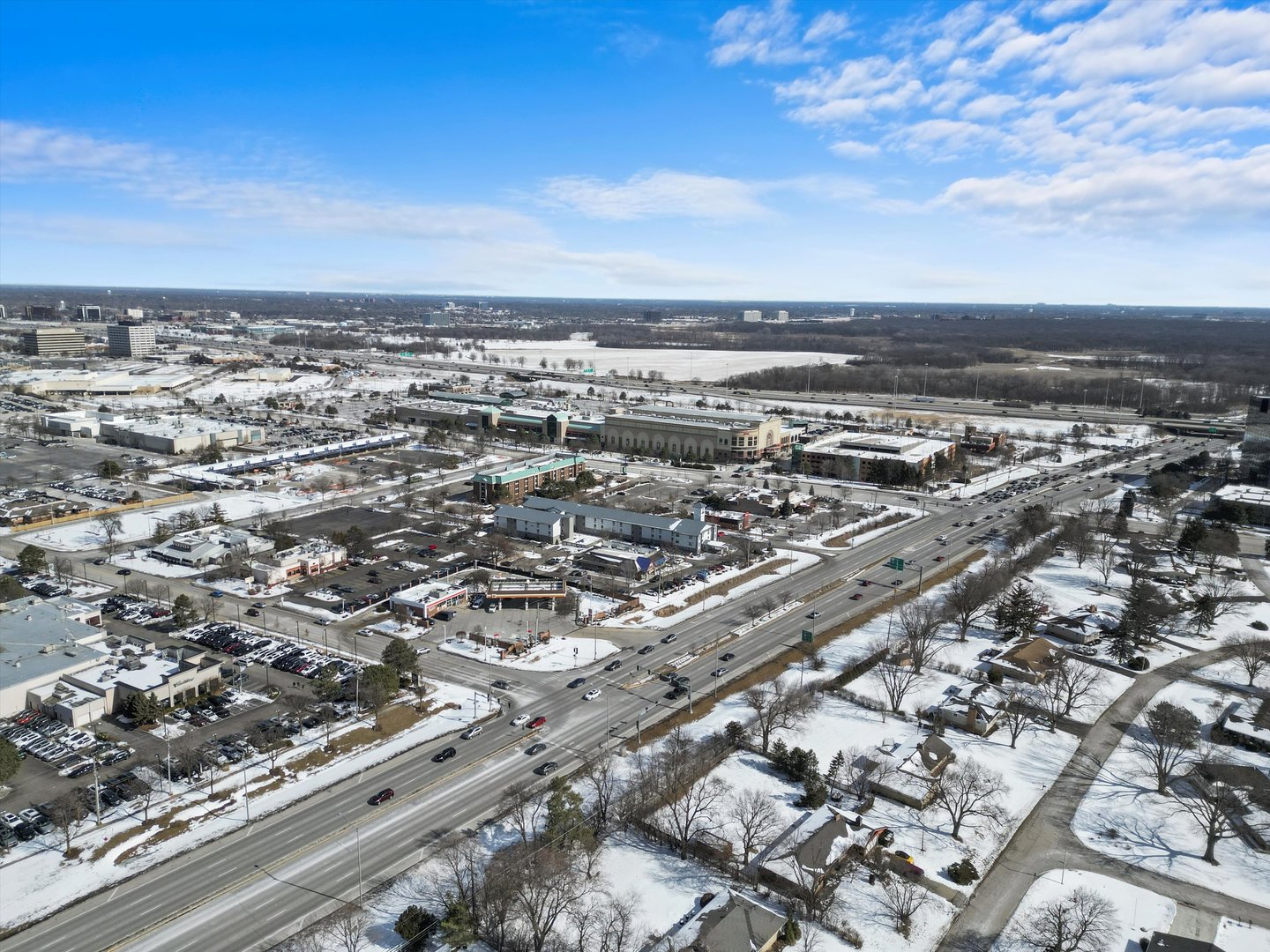 289 Ripplebrook Court Schaumburg, IL 60173 - Photo 7 of 31 an aerial view of a city