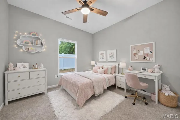 $291,500 | 210 Jimmy H Drive, Jonesburg, MO 63351