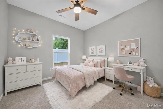 $291,500 | 210 Jimmy H Drive, Jonesburg, MO 63351