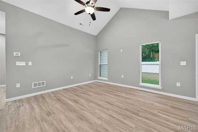 $291,500 | 210 Jimmy H Drive, Jonesburg, MO 63351