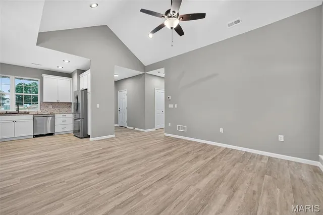 $291,500 | 210 Jimmy H Drive, Jonesburg, MO 63351