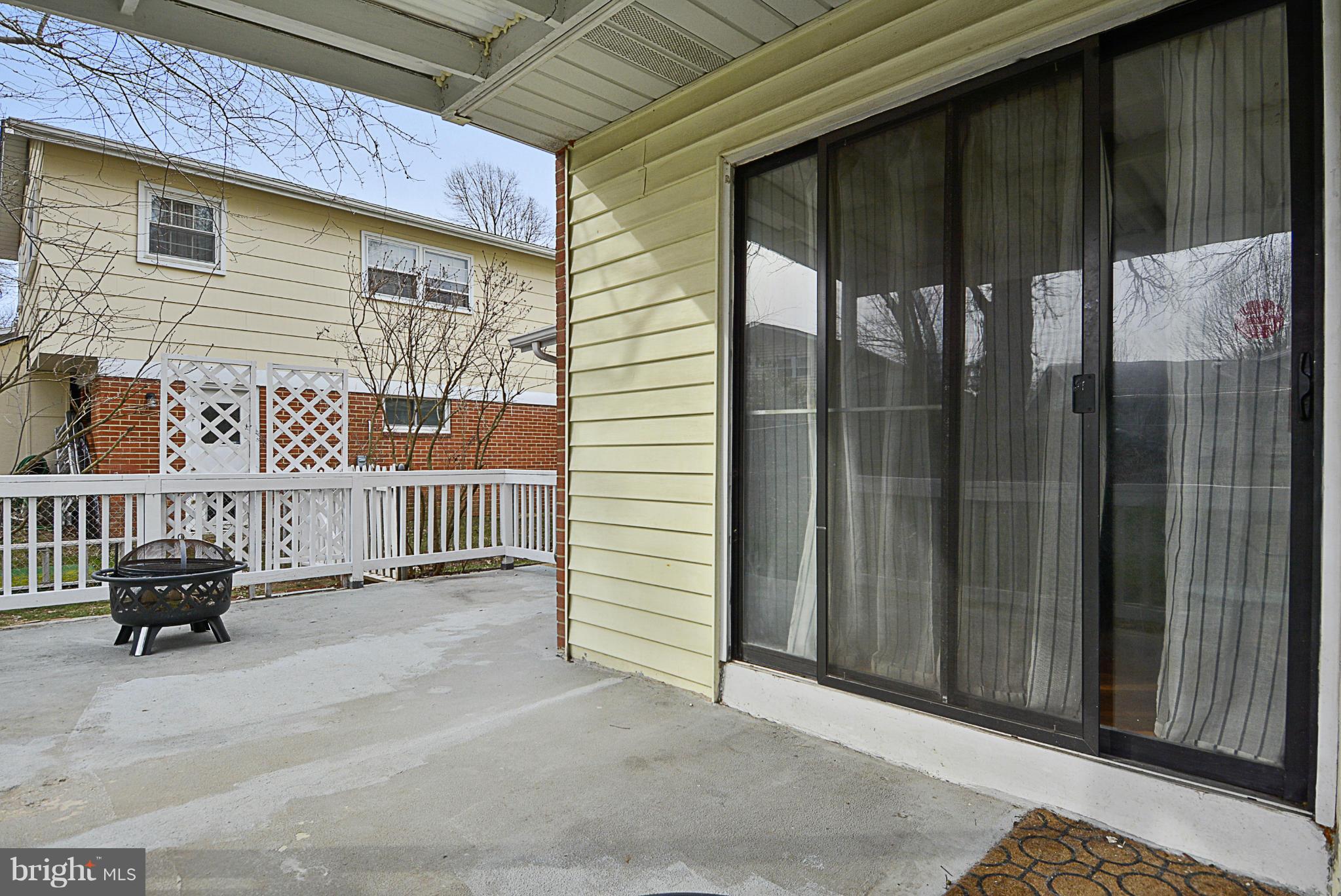320 Hannes Street Silver Spring, MD 20901 - Photo 21 of 24 Exterior (Rear)