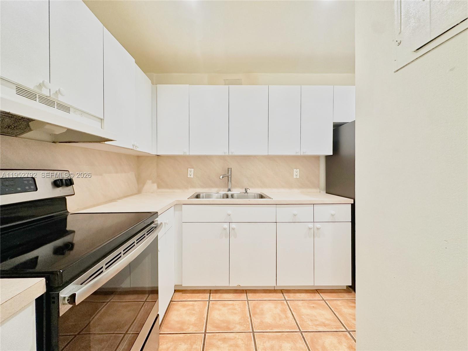 5050 Northwest 7th Street, Unit 705 Miami, FL 33126 - Photo 4 of 12