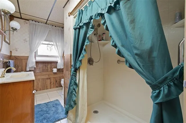 $99,000 | 1908 Avella Road, Avella, PA 15312