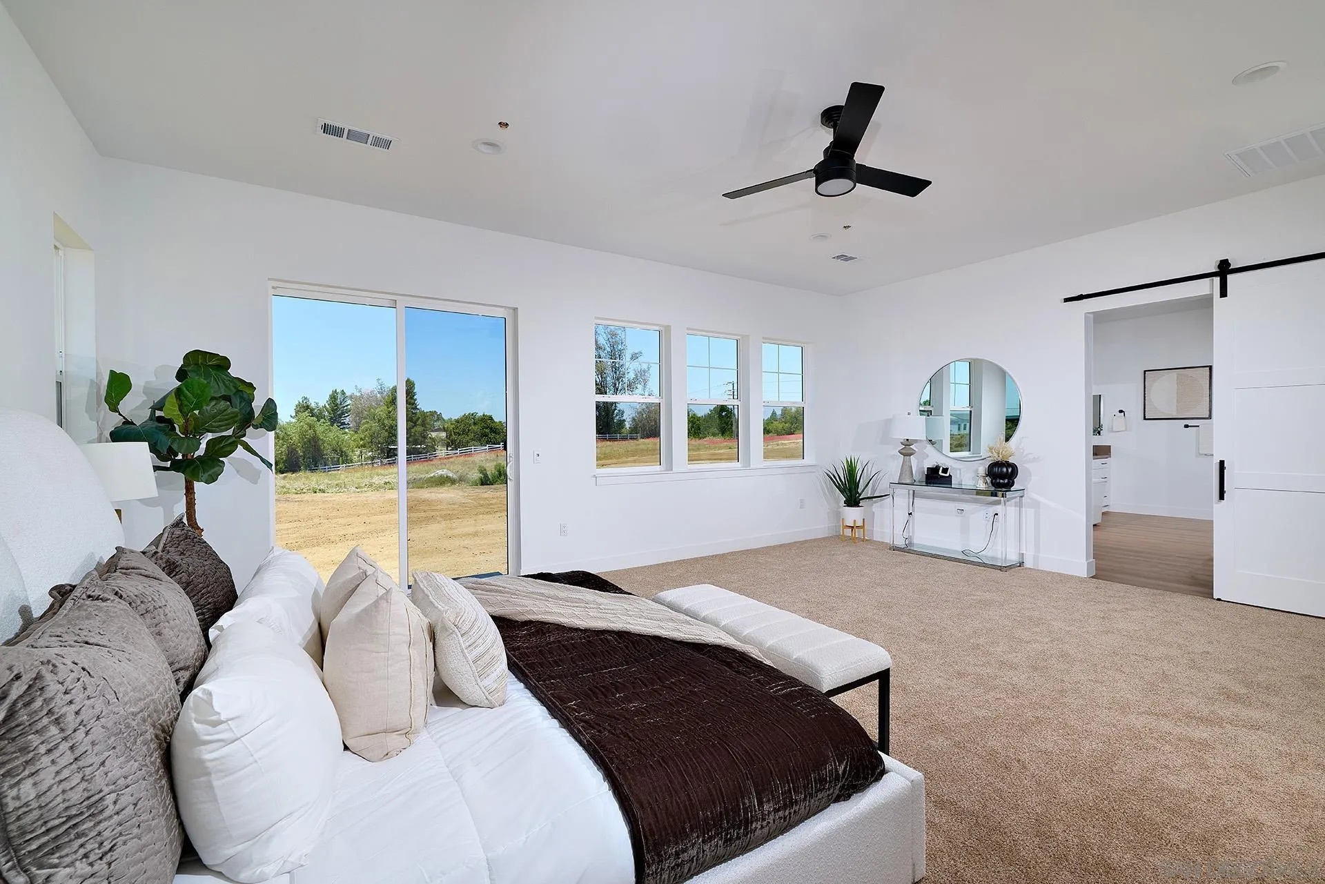 39127 Corte Venture Temecula, CA 92592 - Photo 8 of 24