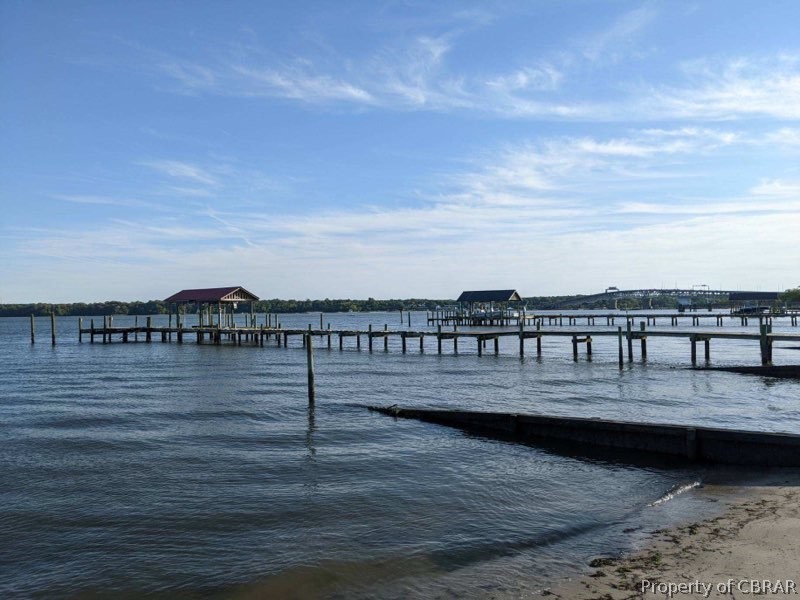 1461 Tarleton Road Gloucester Point, VA 23062 - Photo 5 of 40 Deeded Private Beach Access
