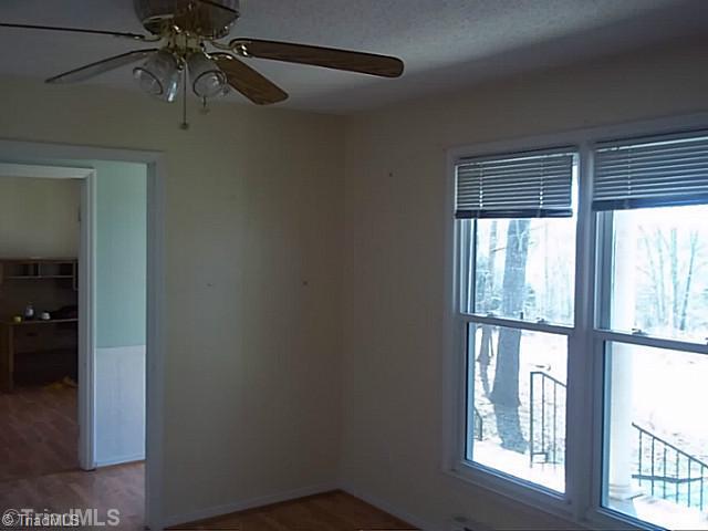 6624 Brantley Gordon Road Denton, NC 27239 - Photo 14 of 16 Den/Family/Great Room.