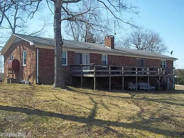 6624 Brantley Gordon Road Denton, NC 27239 - Photo 3 of 16 Exterior Back.