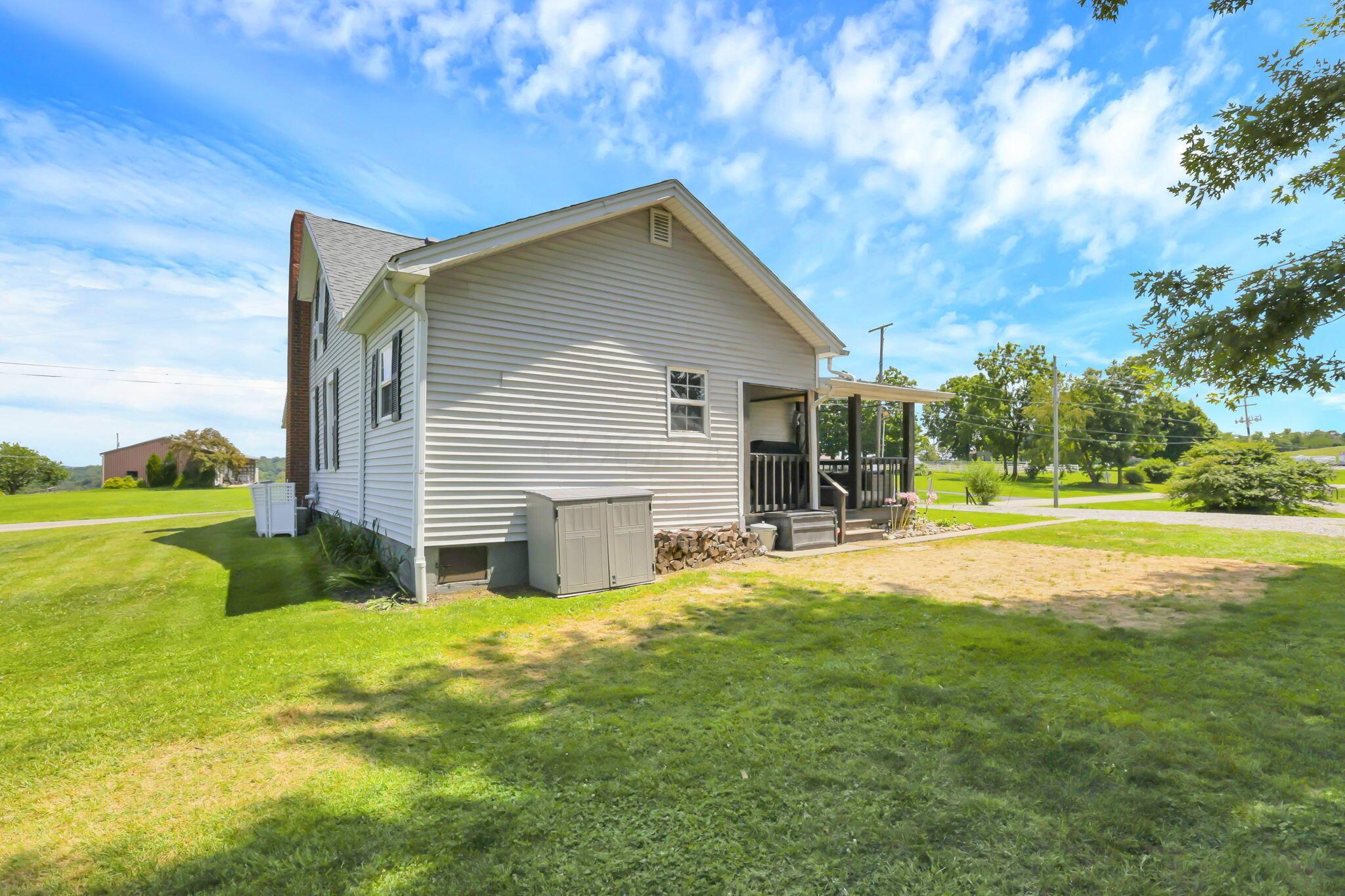 175 Spry Road Zanesville, OH 43701 - Photo 37 of 46 38-web-or-mls-0V3A4944