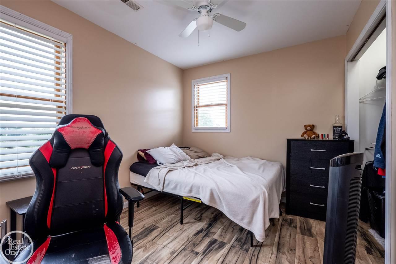 5425 Kidder Road Almont, MI 48003 - Photo 24 of 47 3rd bedroom