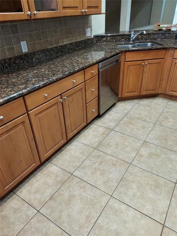 2515 Siena Way Valrico, FL 33596 - Photo 17 of 30