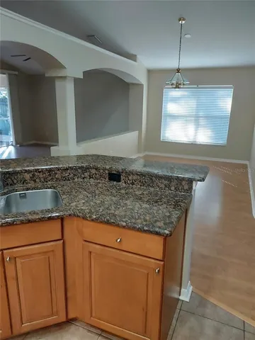 $2,500 | 2515 Siena Way, Valrico, FL 33596