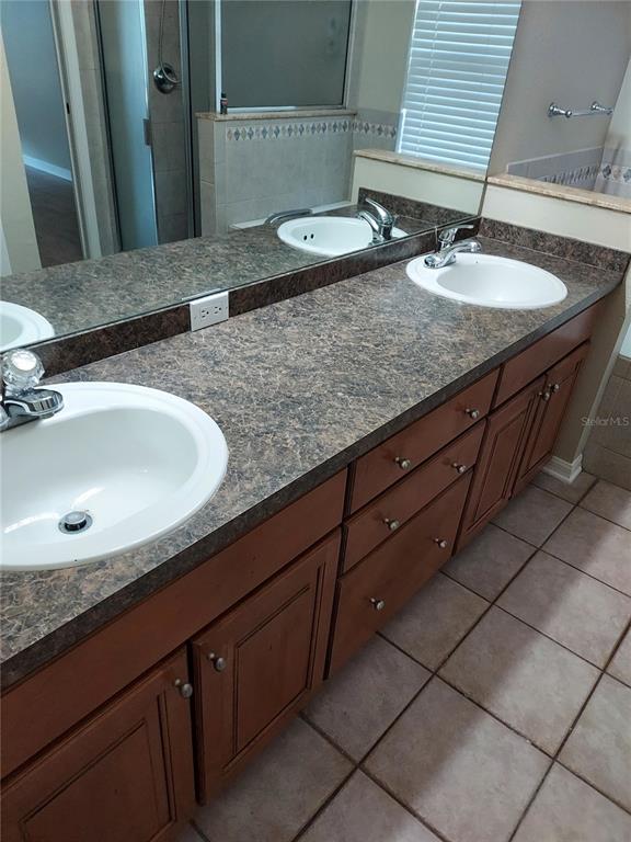 2515 Siena Way Valrico, FL 33596 - Photo 25 of 30