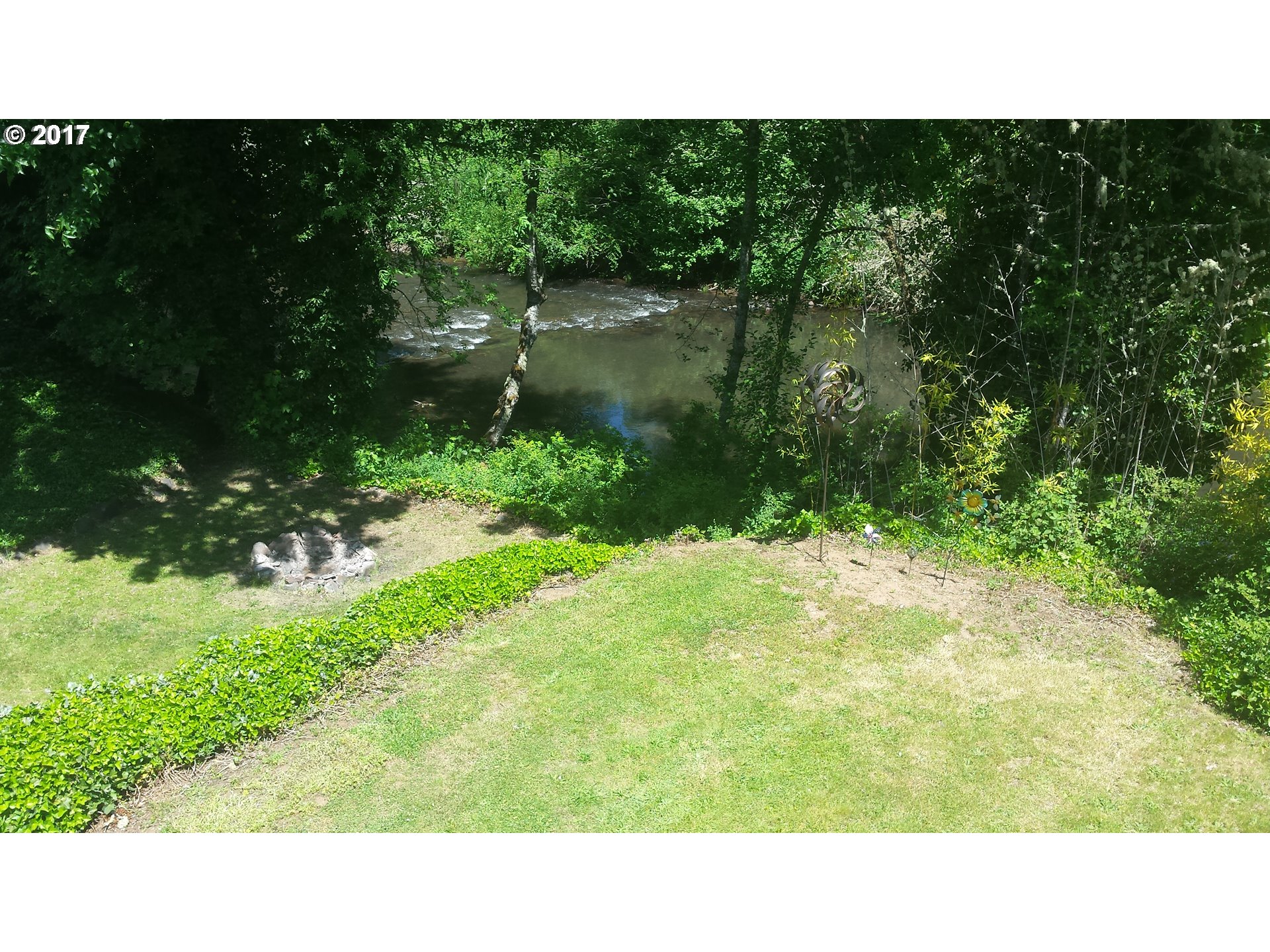 72227 Rouse Road North Cottage Grove, OR 97424 - Photo 23 of 24 a open area with yard
