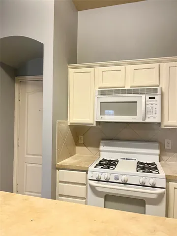 $1,850 | 20714 Cypress Green Lane, Cypress, TX 77433