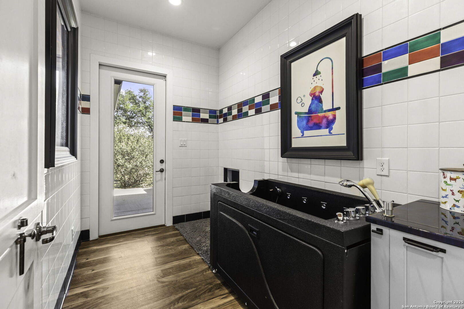 1119 Sunrise Place Spring Branch, TX 78070 - Photo 17 of 53 a kitchen with stainless steel appliances a sink and a refrigerator