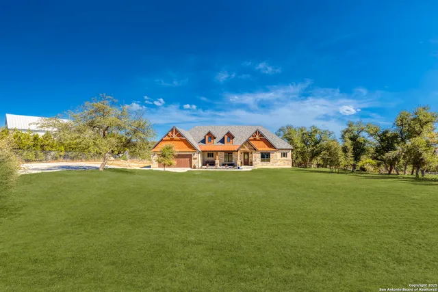 a view of an ocean from a yard