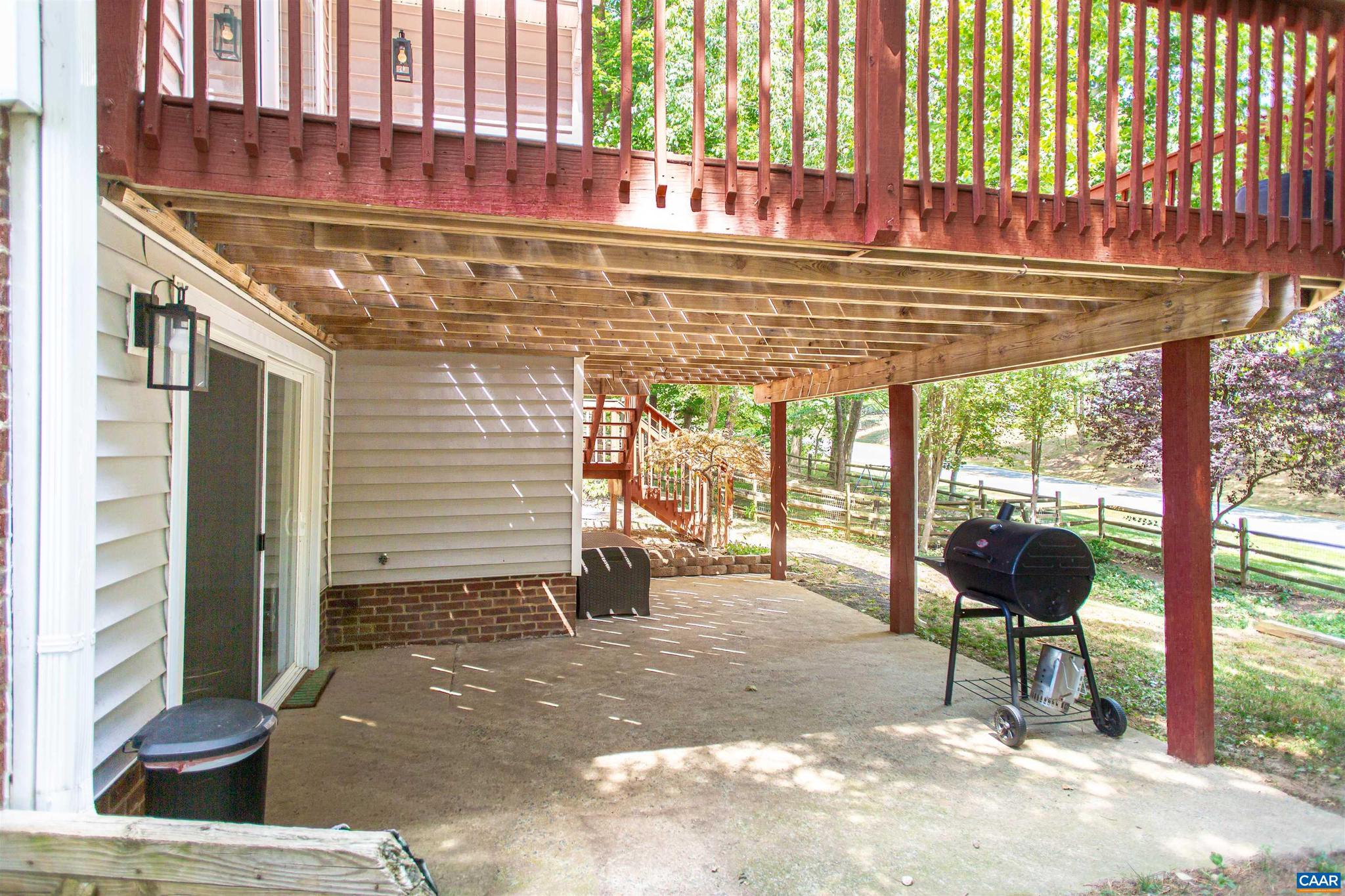 2013 Locke Lane Charlottesville, VA 22911 - Photo 34 of 39