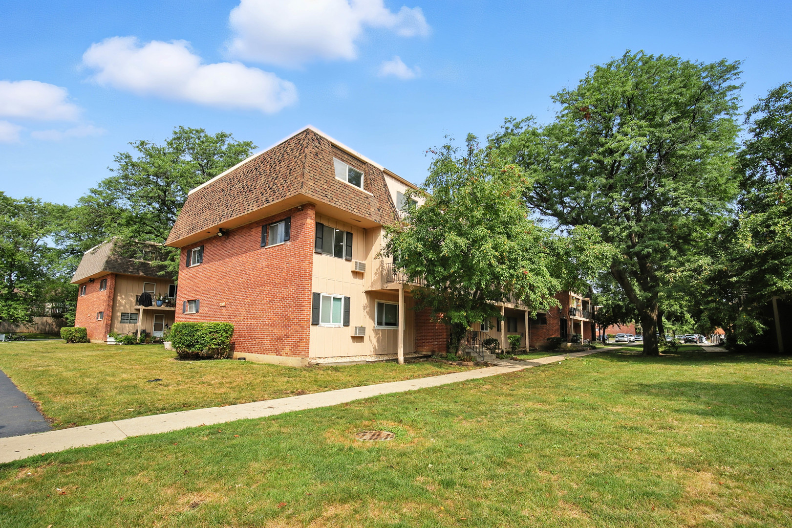 2502 West Algonquin Road, Unit 2 Rolling Meadows, IL 60008 - Photo 1 of 18 Gallery Image 1