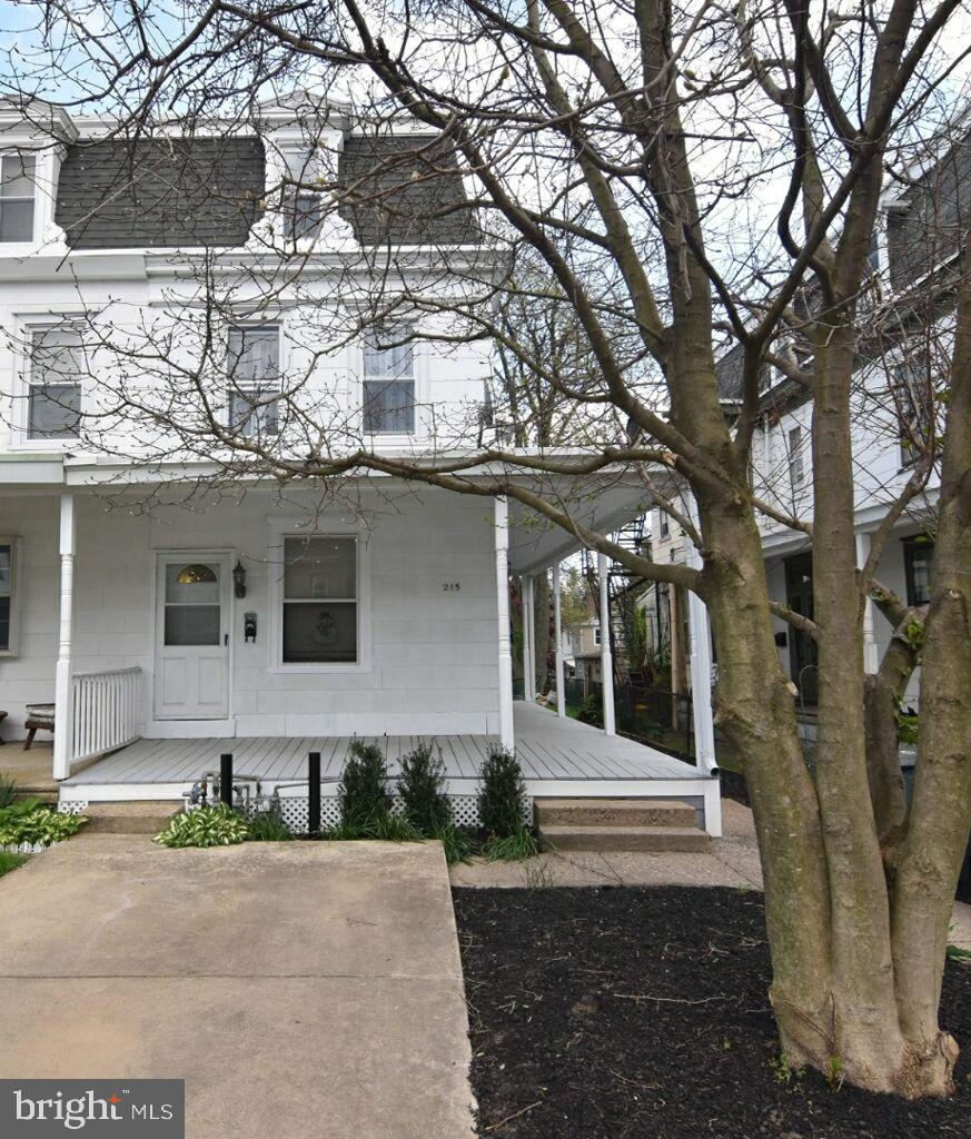 215 Ryers Avenue Cheltenham, PA 19012 - Photo 2 of 12