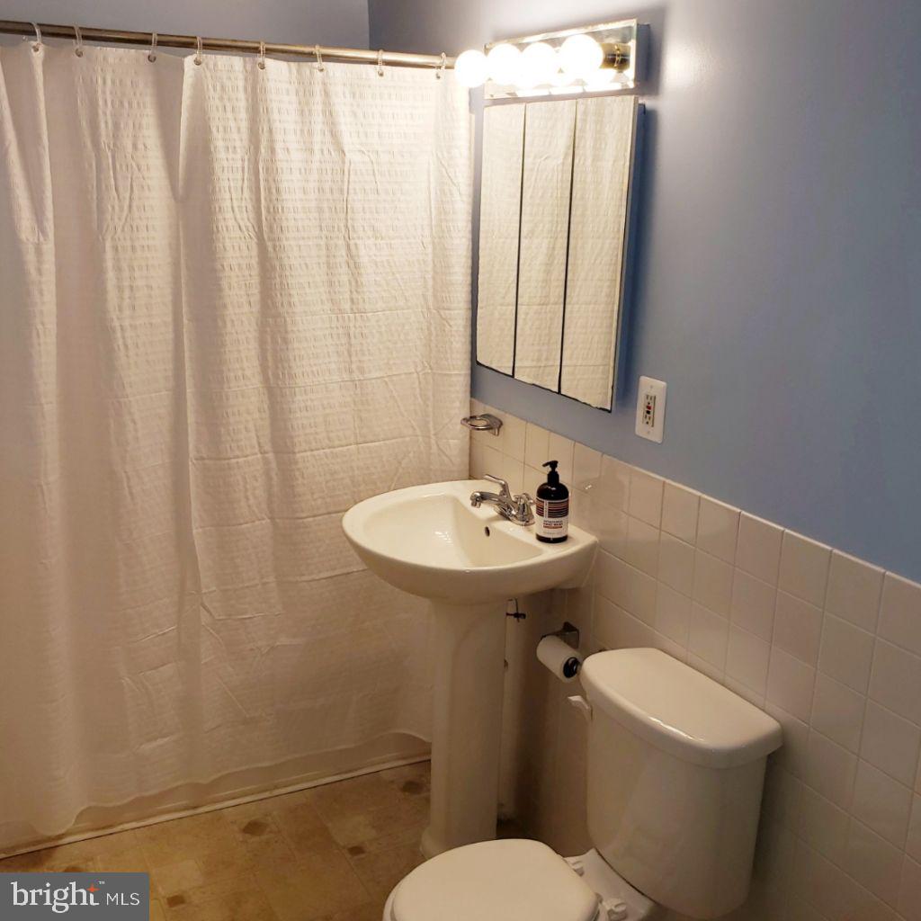 215 Ryers Avenue Cheltenham, PA 19012 - Photo 12 of 12