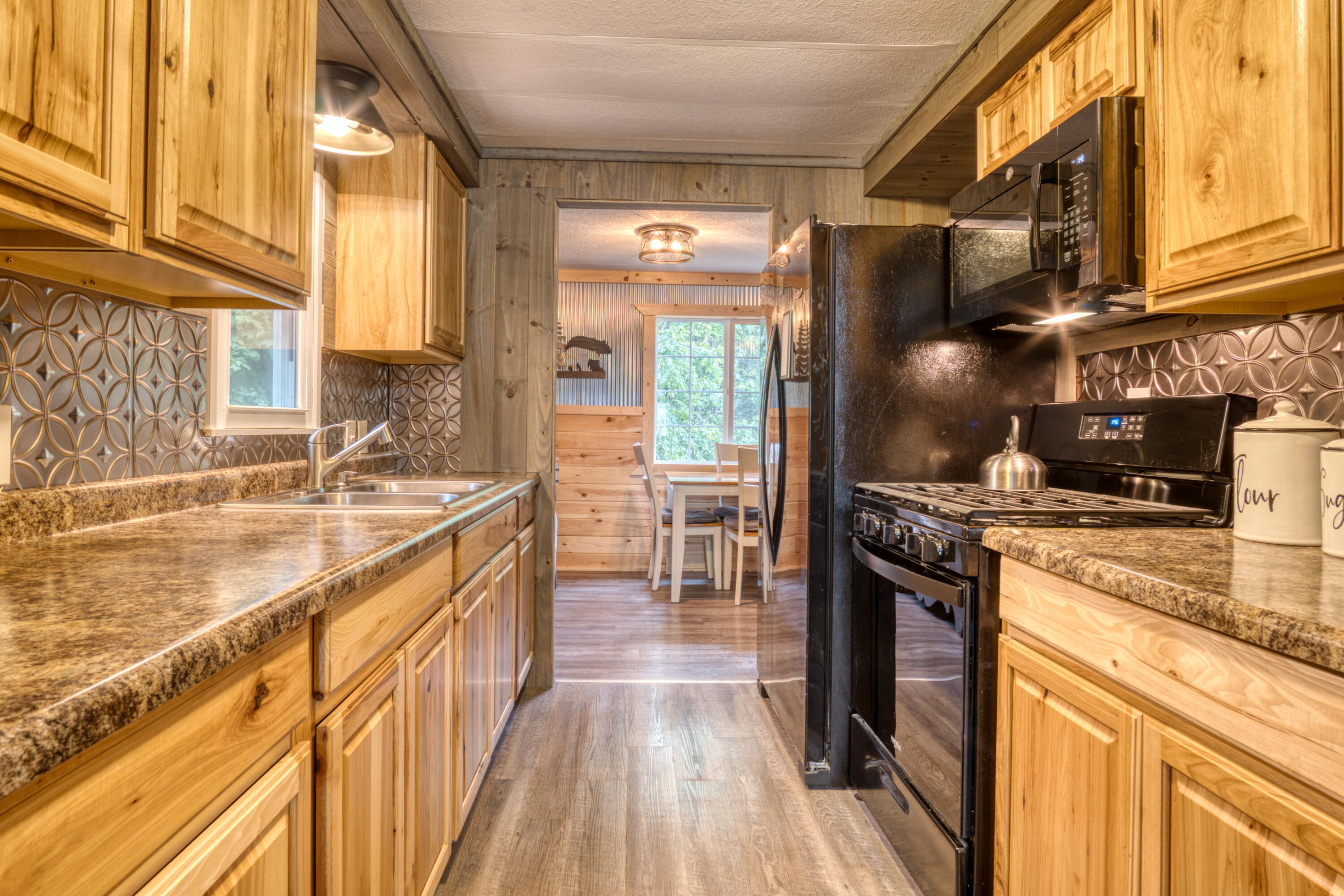 11671 Maple Valley Road Roscommon, MI 48653 - Photo 6 of 19 DSC03828_5
