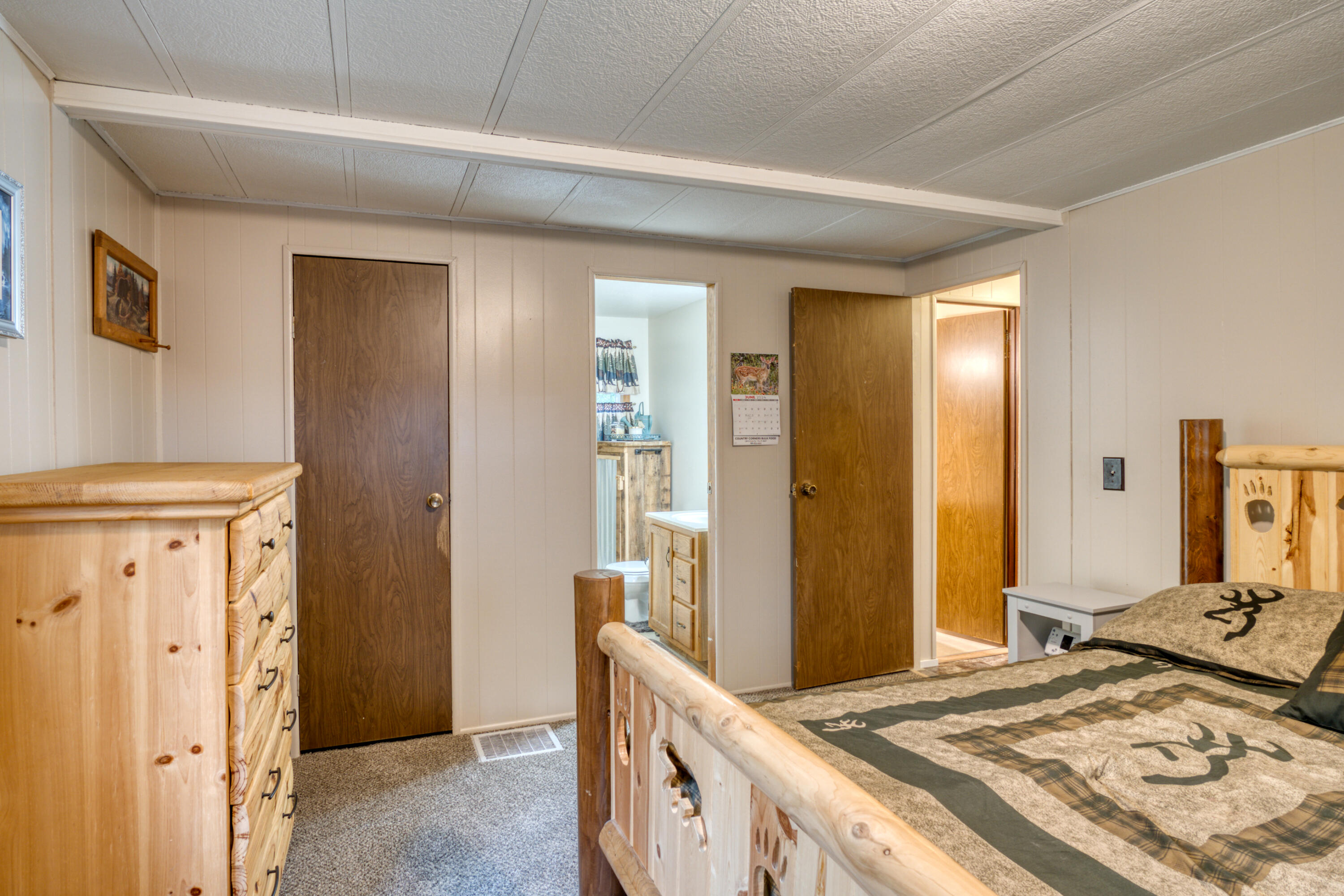 11671 Maple Valley Road Roscommon, MI 48653 - Photo 10 of 19 DSC03869_13