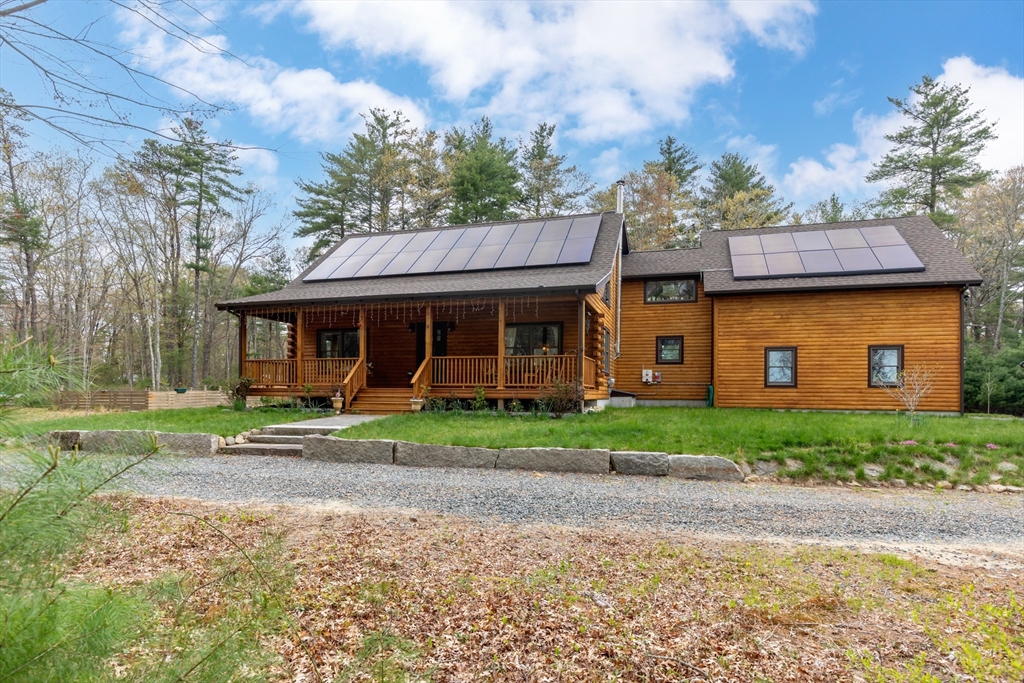 81 South Meadow Road Carver, MA 02330 - Photo 3 of 42